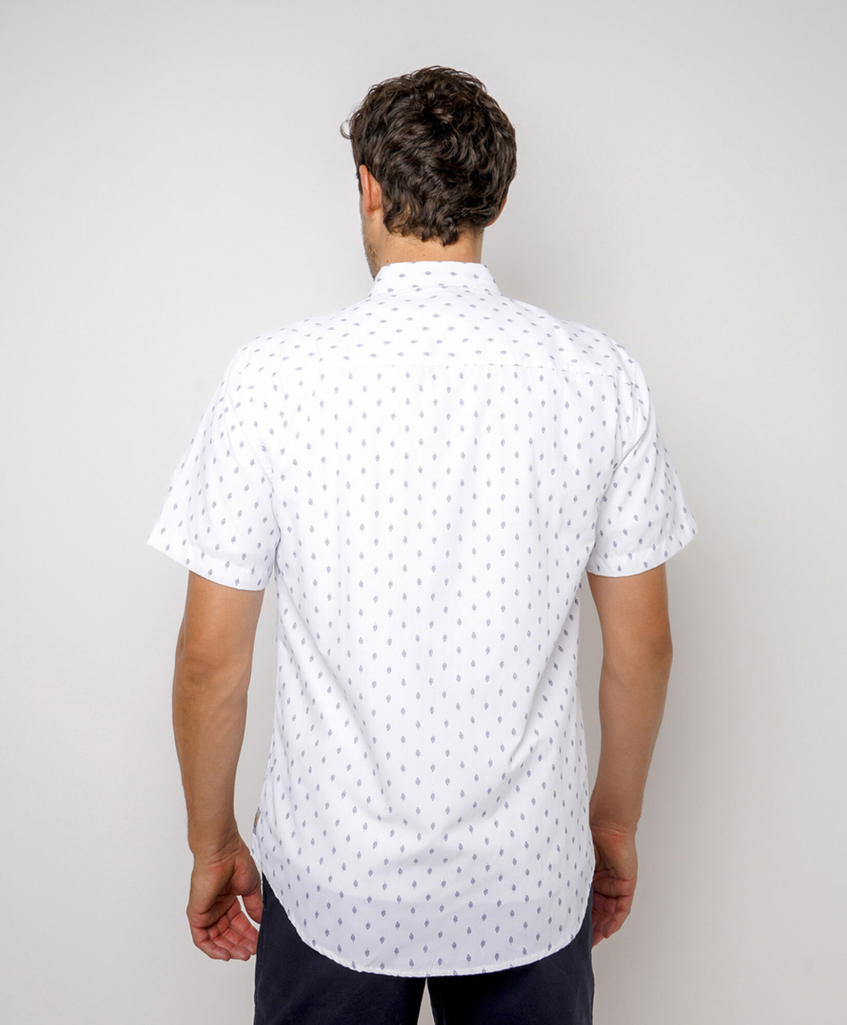 Camisa hombre diseño hojas Camisa hombre diseño hojas