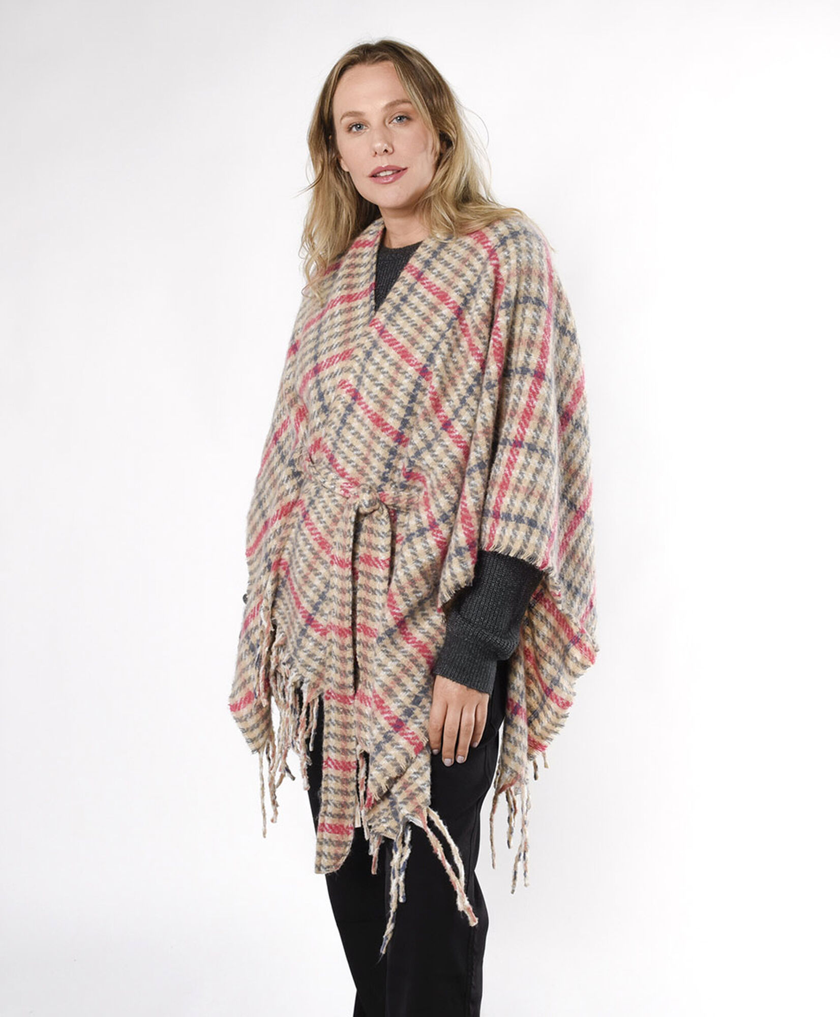Poncho mujer lazo cinturón Poncho mujer lazo cinturón