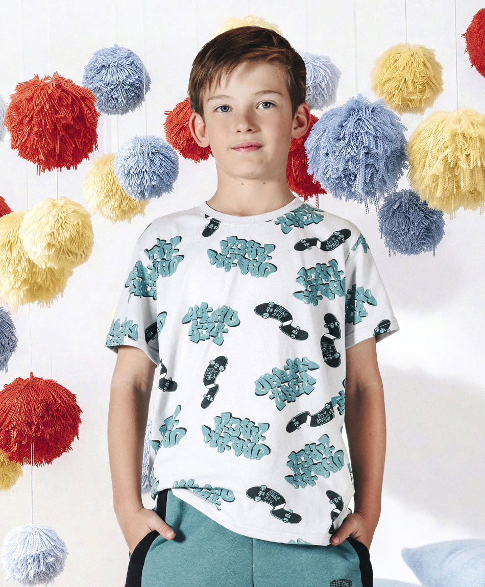 Polera ni&ntilde;o urban skate