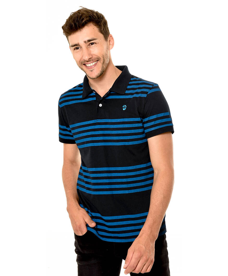 Polera cuello lineas