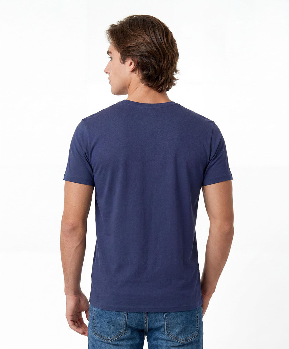 Polera hombre cuello en v lisa