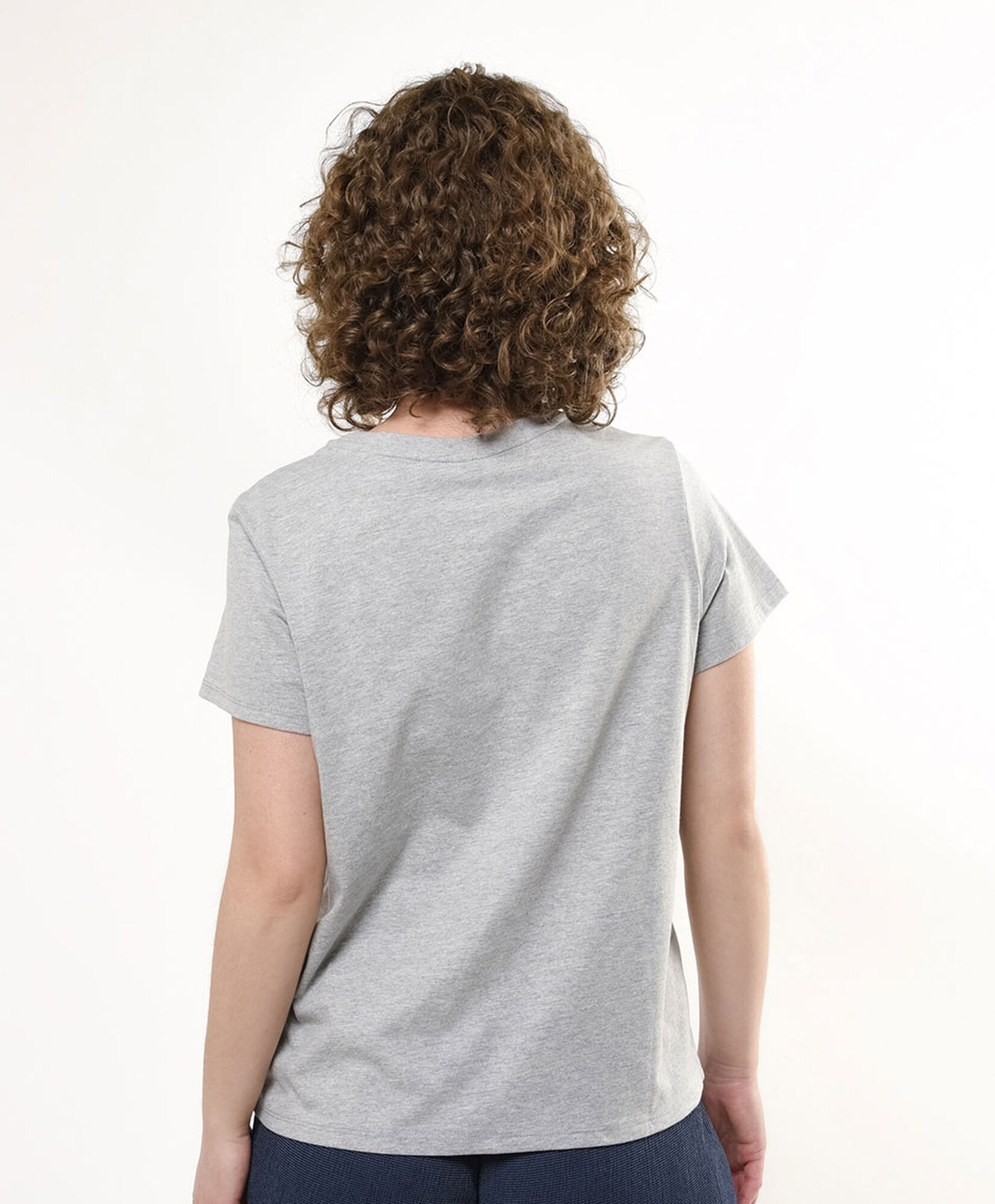 Polera mujer ángel bordado Polera mujer ángel bordado