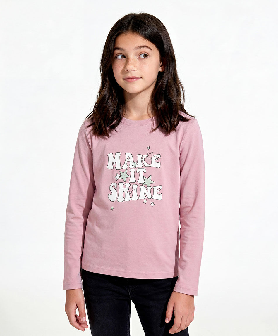 Polera ni&ntilde;a estampado estrellitas