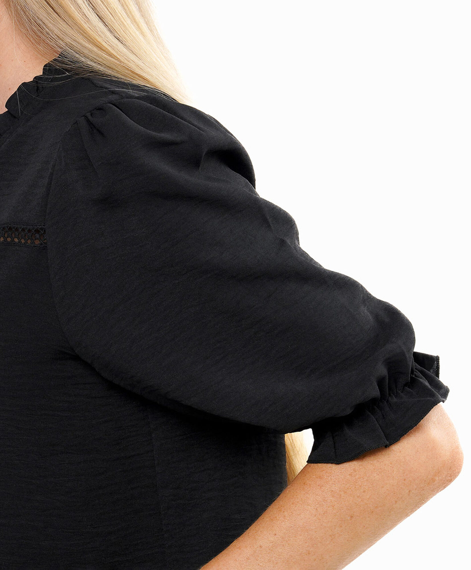 Blusa mujer cuello vuelitos Blusa mujer cuello vuelitos