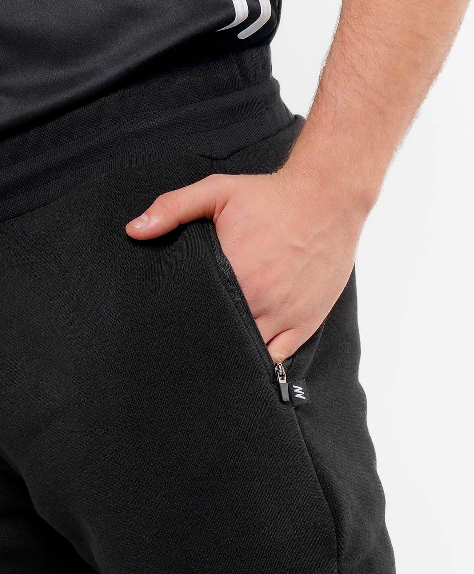 Pantal&oacute;n deportivo hombre costuras