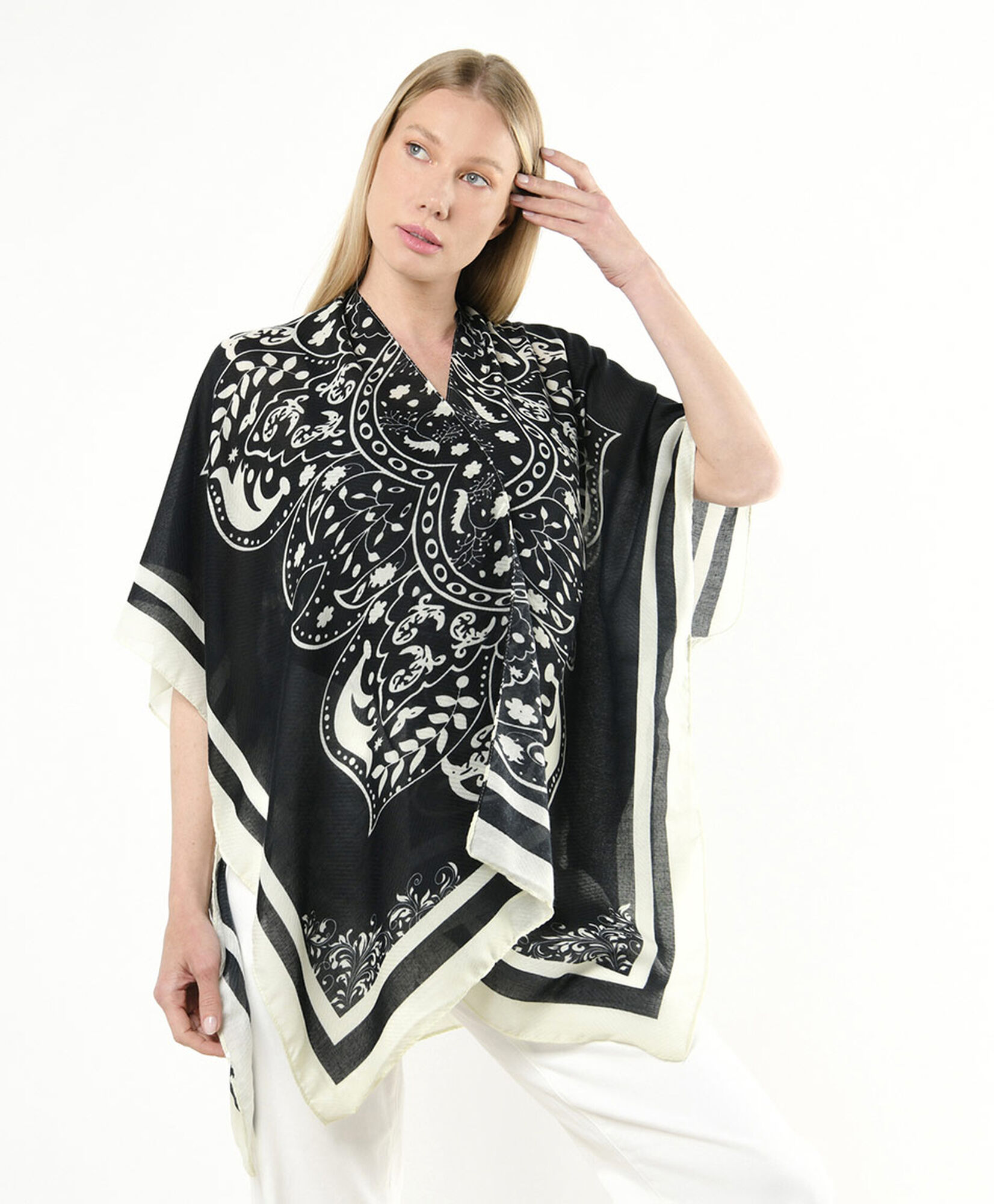 Pareo mujer diseño Pareo mujer diseño