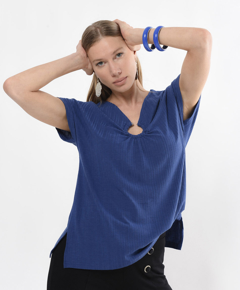 Polera mujer escote argolla