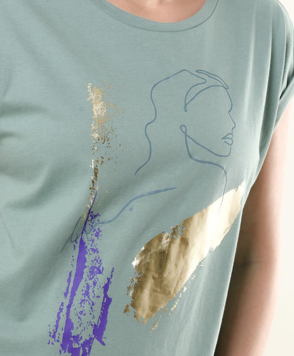 Polera mujer estampado abstracto