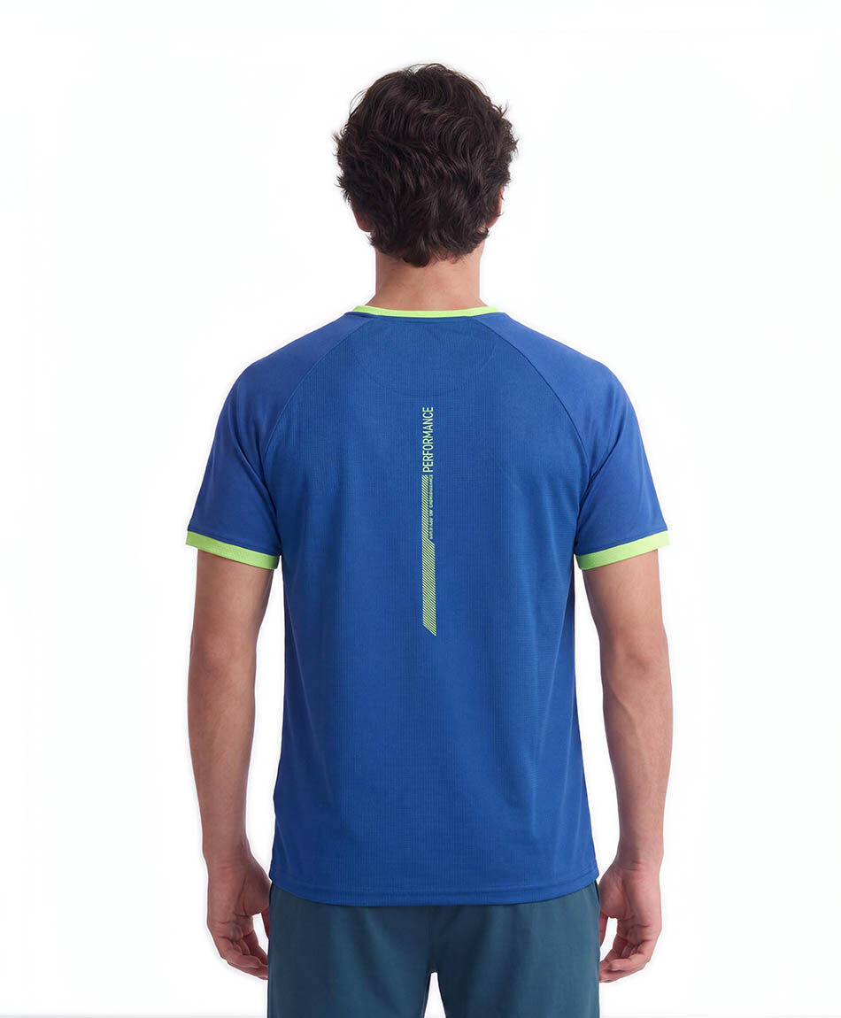 Polera deportiva hombre dise&ntilde;o puntos