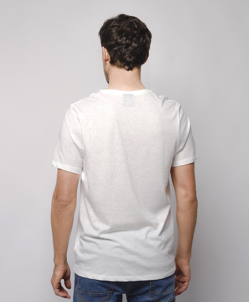 Polera hombre essentials