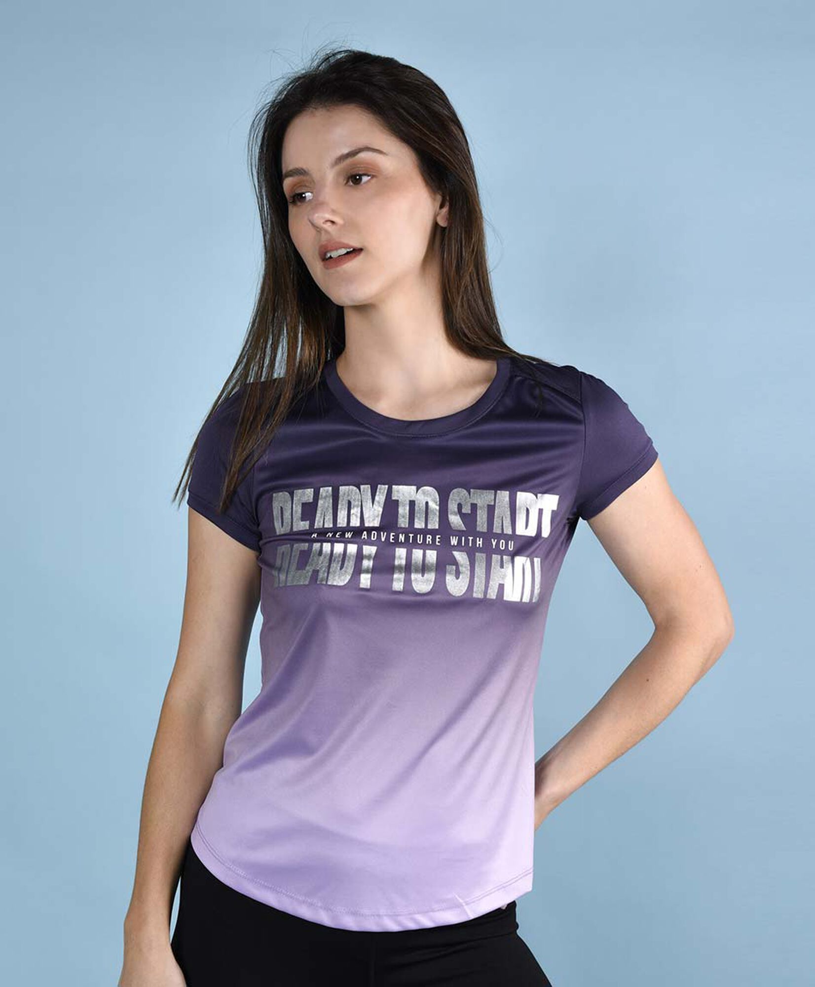 Polera deportiva manga corta cuello redondo Polera deportiva manga corta cuello redondo