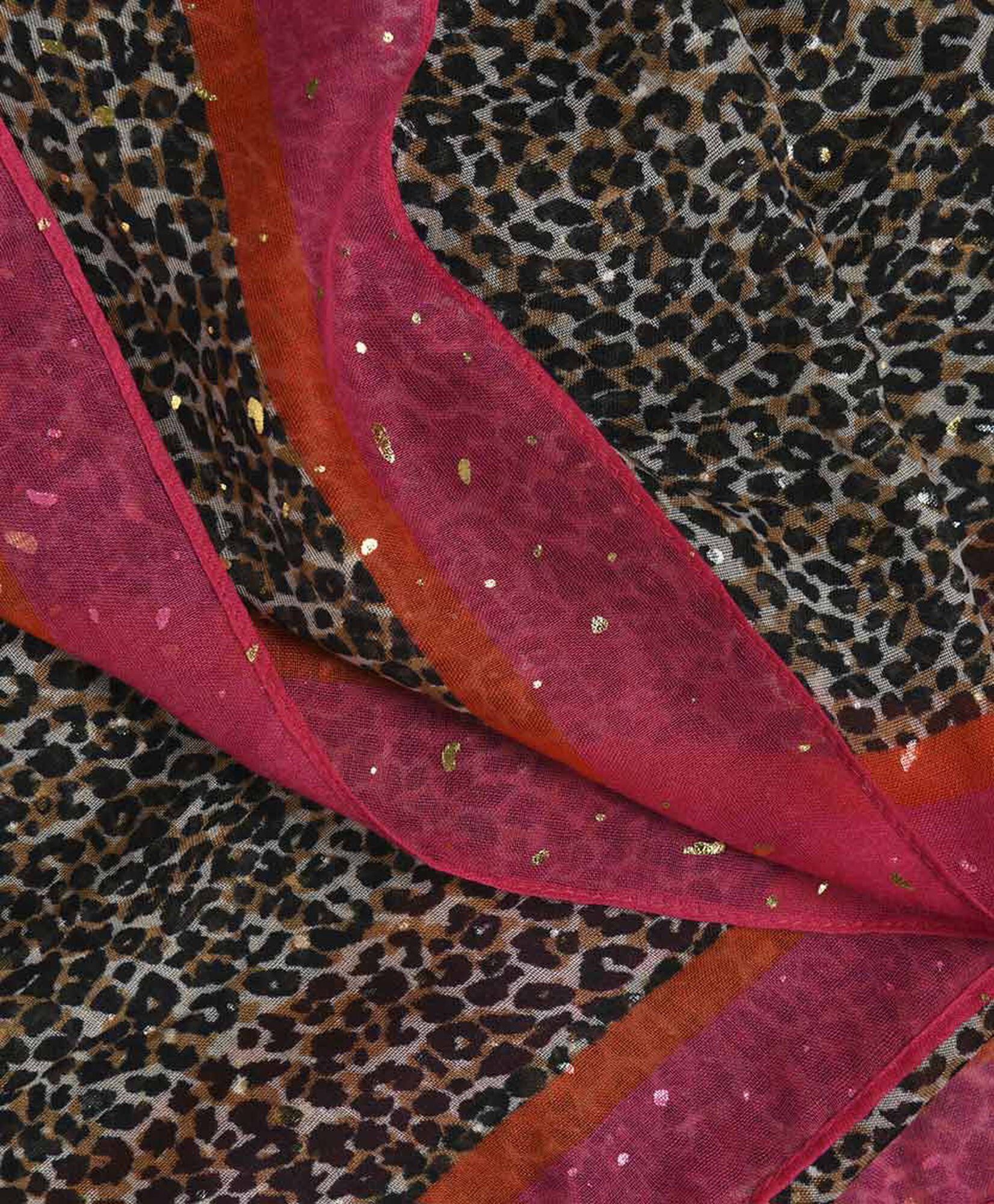 Pañuelo mujer animal print Pañuelo mujer animal print
