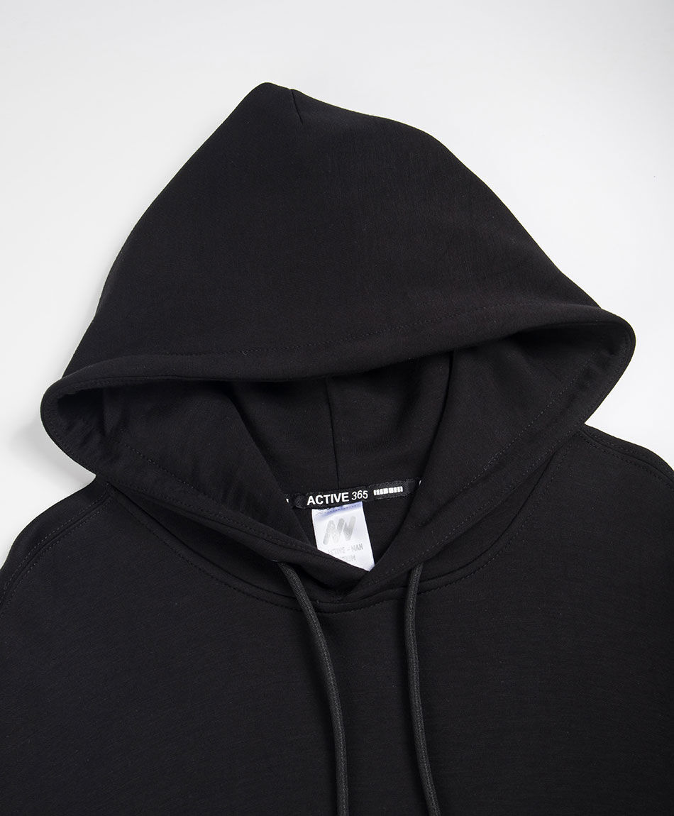 Poler&oacute;n deportivo hombre liso negro
