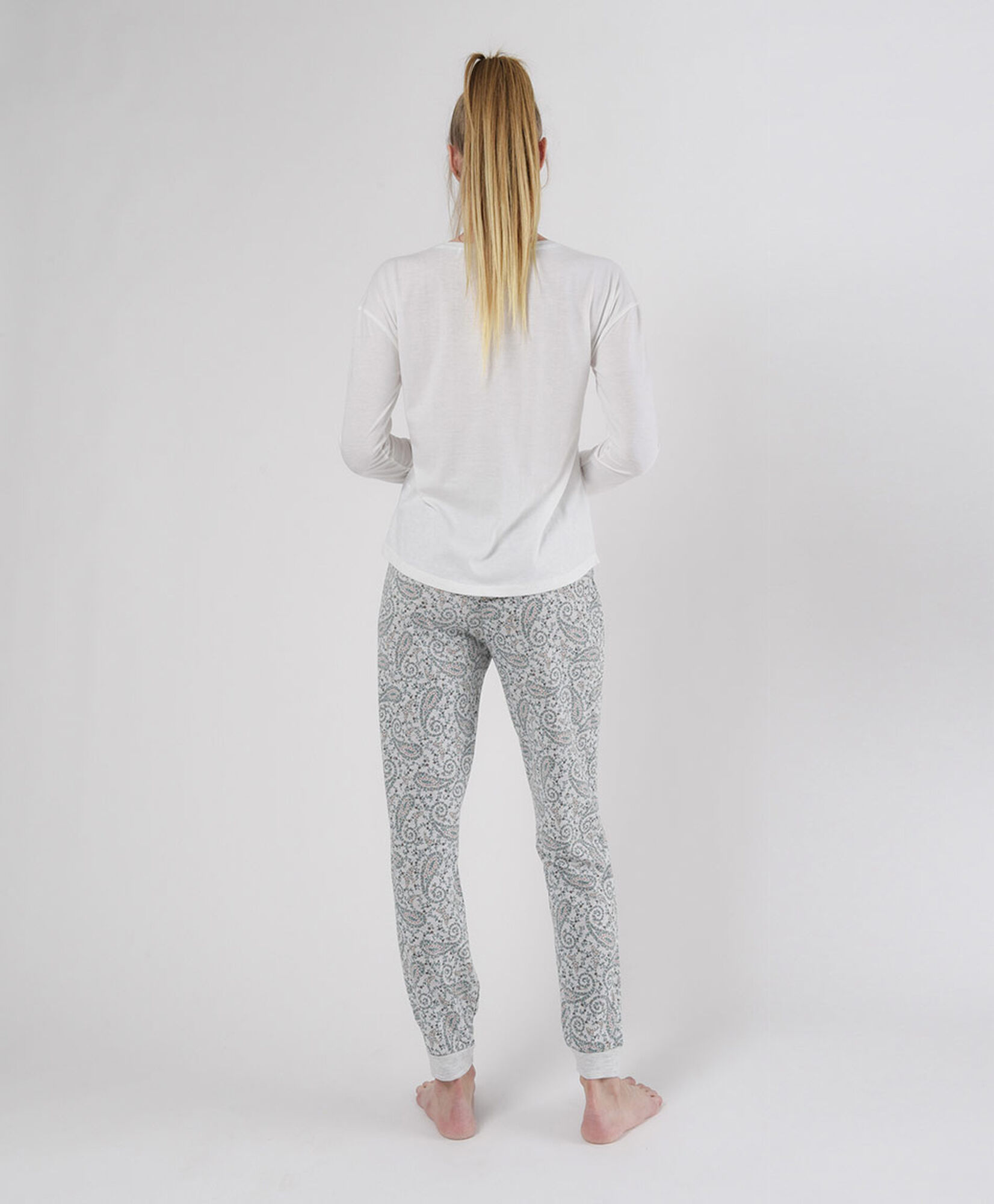 Pijama mujer floral 2 piezas Pijama mujer floral 2 piezas