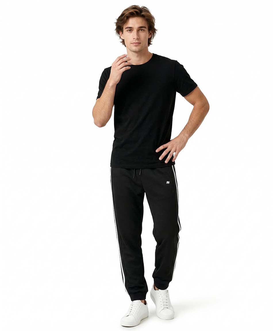 Pantal&oacute;n deportivo hombre negro linea doble