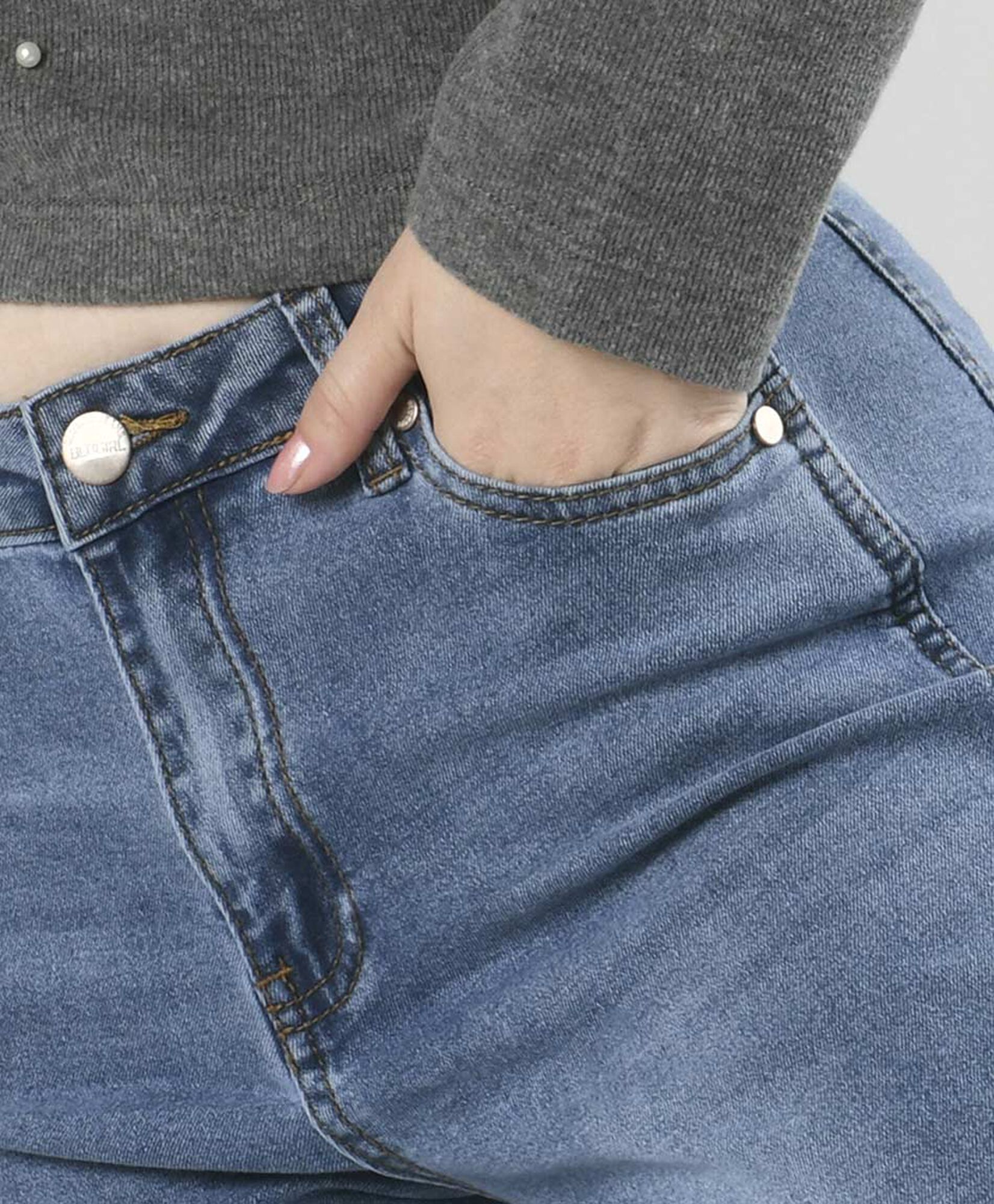Jeans mujer doble costura lateral Jeans mujer doble costura lateral