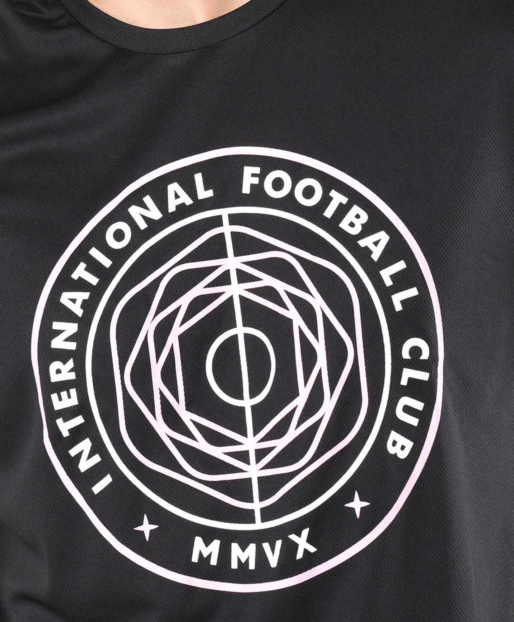 Polera deportiva hombre club Polera deportiva hombre club