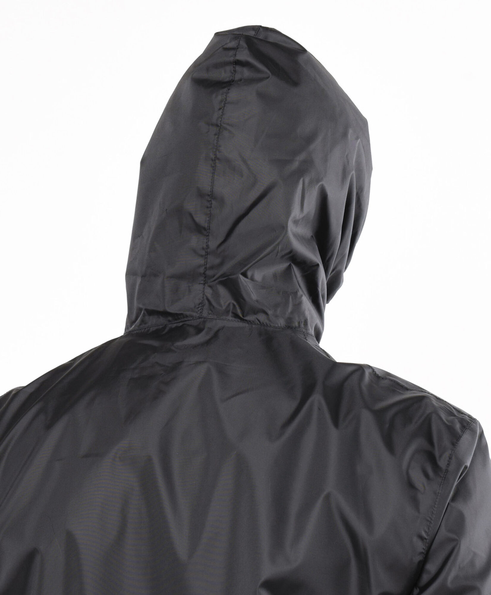 Cortaviento hombre liso negro Cortaviento hombre liso negro