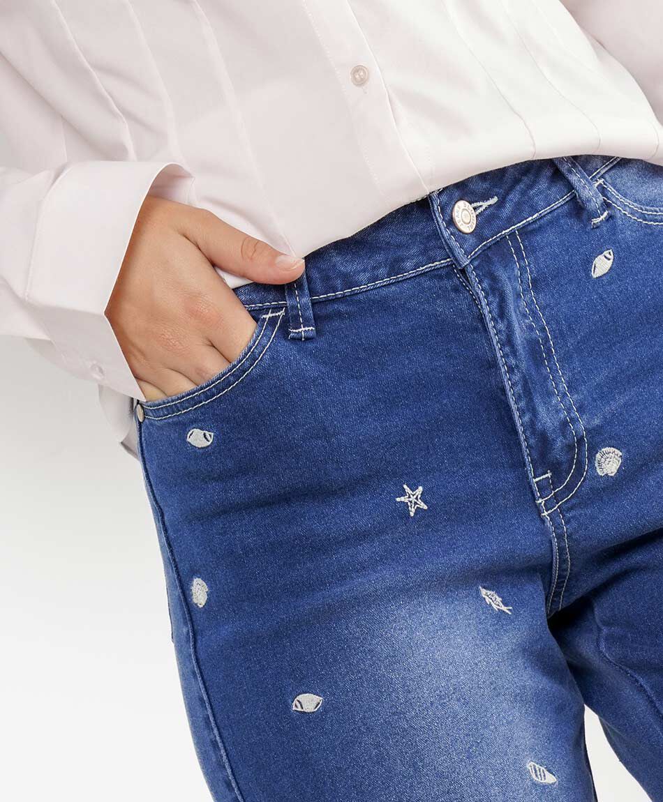 Jeans mujer wide leg bordado frontal
