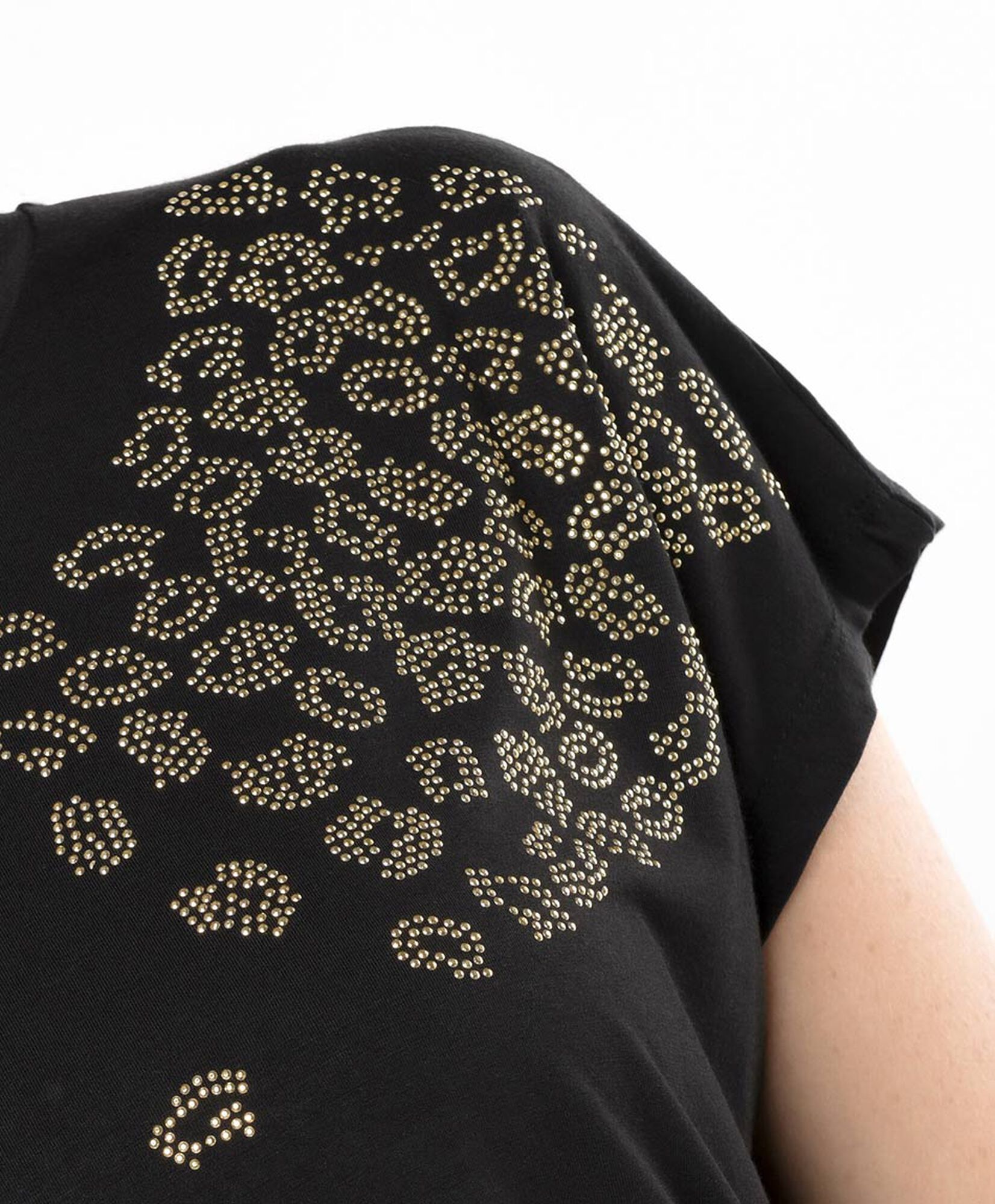 Polera mujer animal print brillos Polera mujer animal print brillos