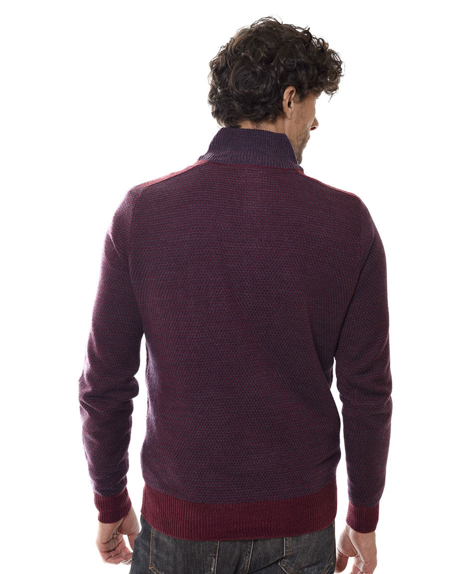 Sweater cuello con botones