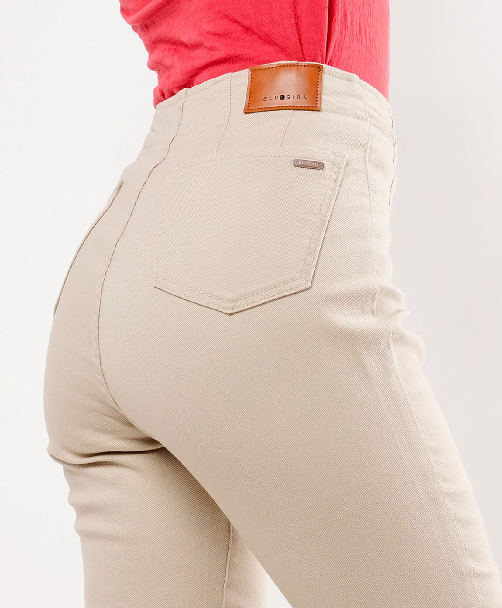 Jeans mujer doble botón beige flare Jeans mujer doble botón beige flare