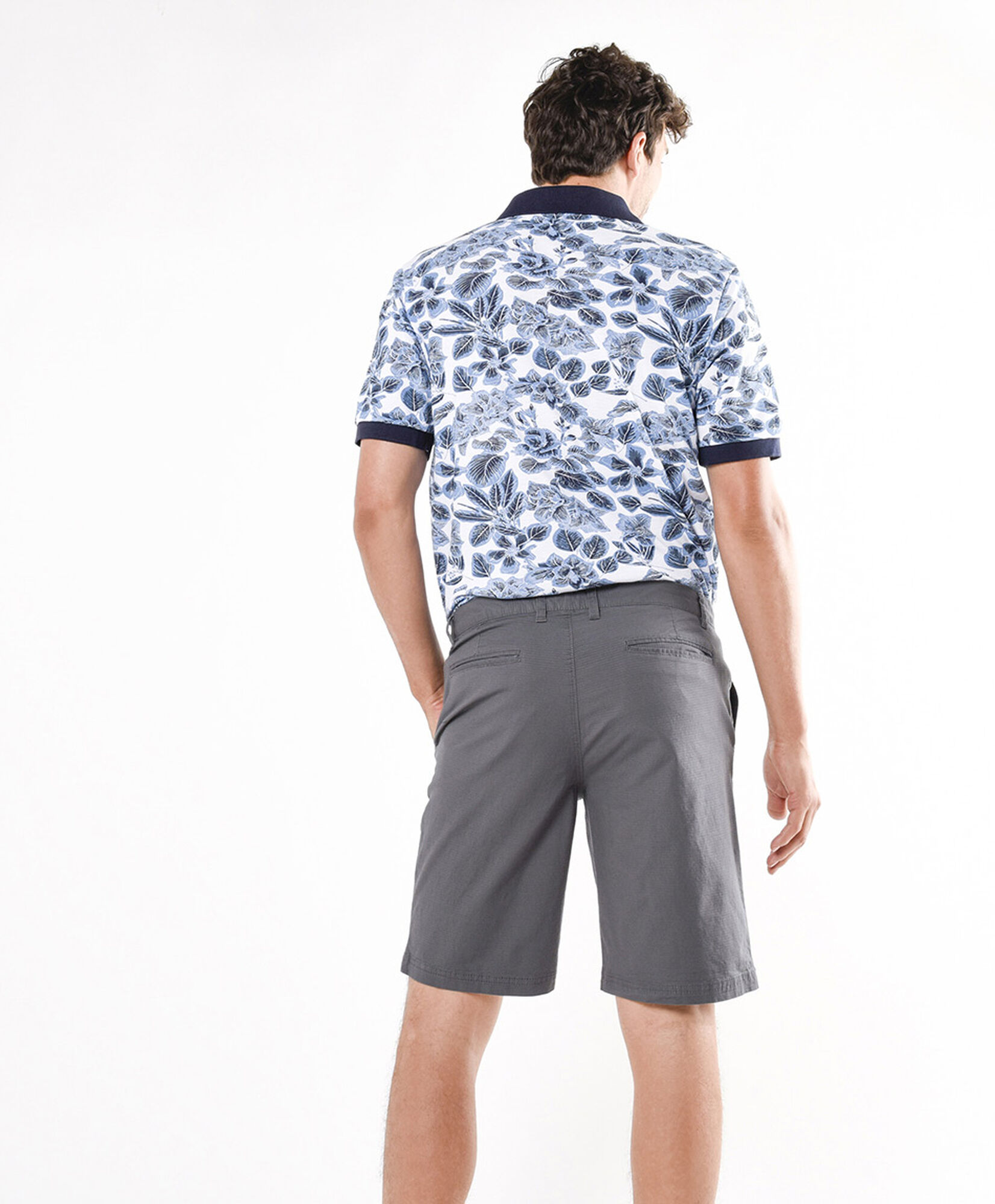 Short hombre liso gris Short hombre liso gris