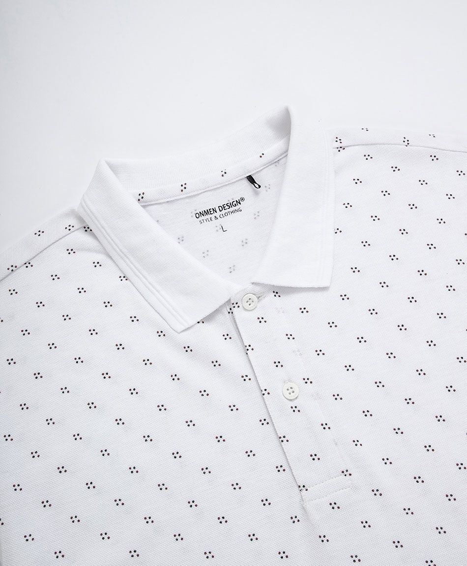 Polera hombre cuello polo puntitos