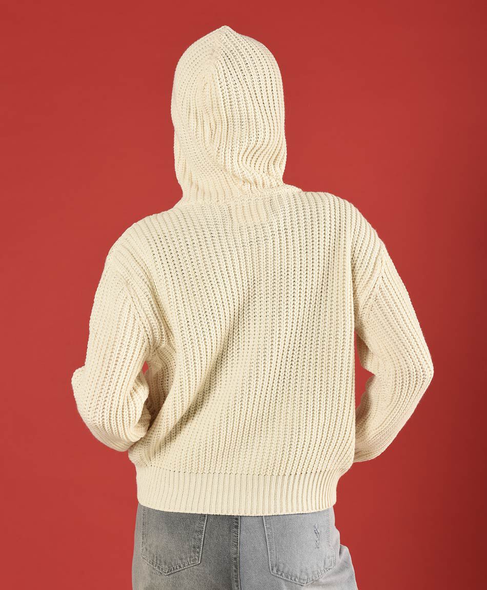 Sweater patsh capuchon