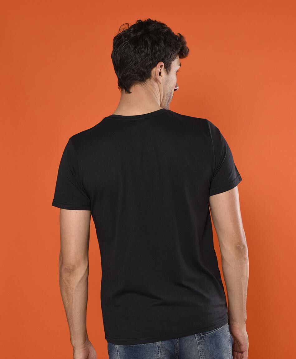 Polera manga corta cuello redondo