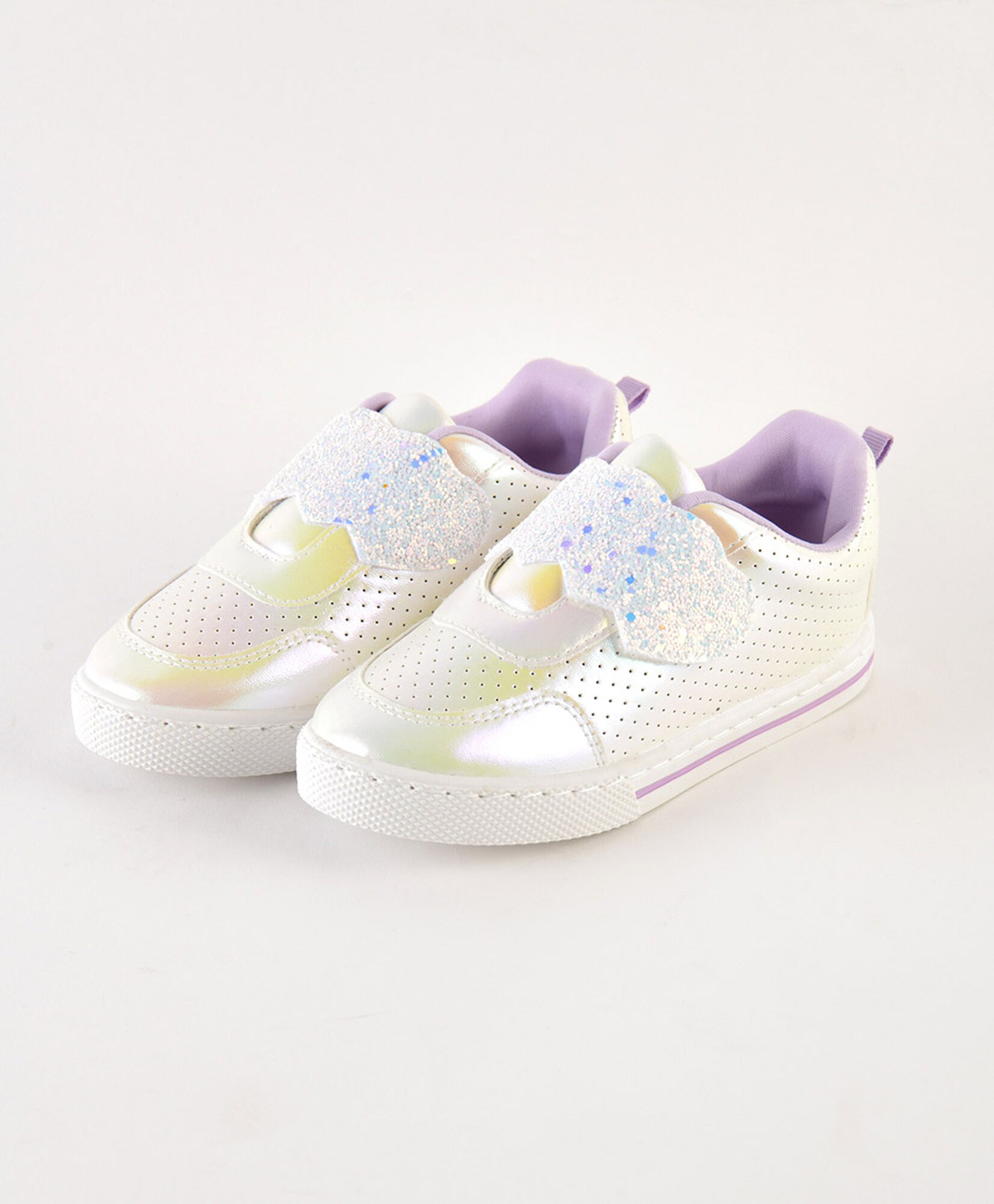 Zapatilla infantil (22 a 27) aperlada Zapatilla infantil (22 a 27) aperlada