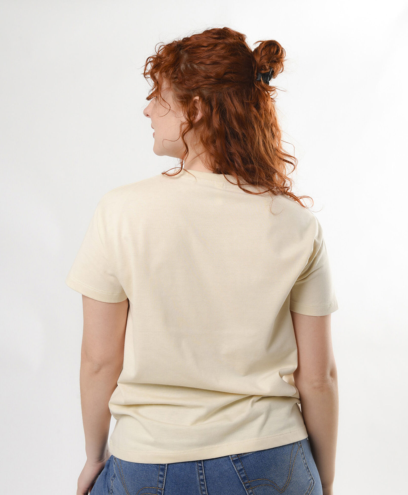 Polera mujer estampado mariposas Polera mujer estampado mariposas