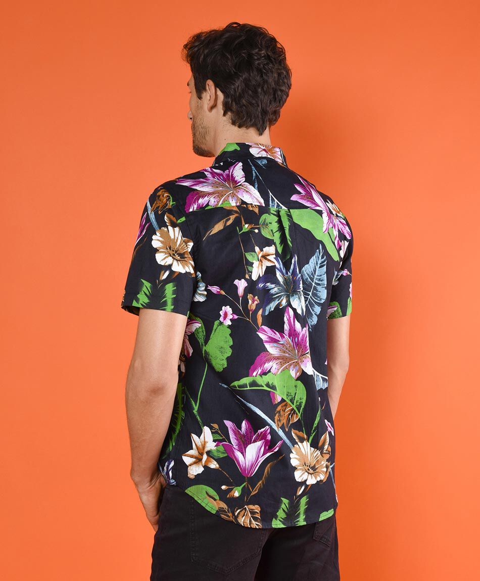 Camisa flores manga corta