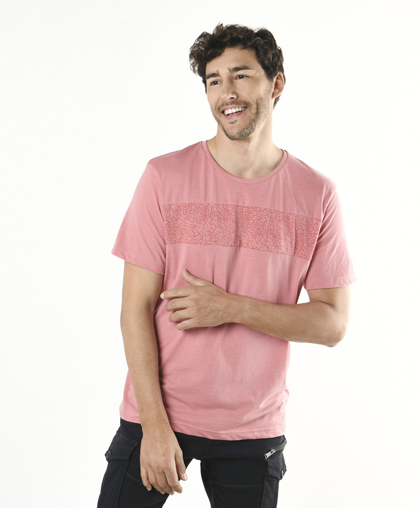 Polera hombre estampado frontal Polera hombre estampado frontal