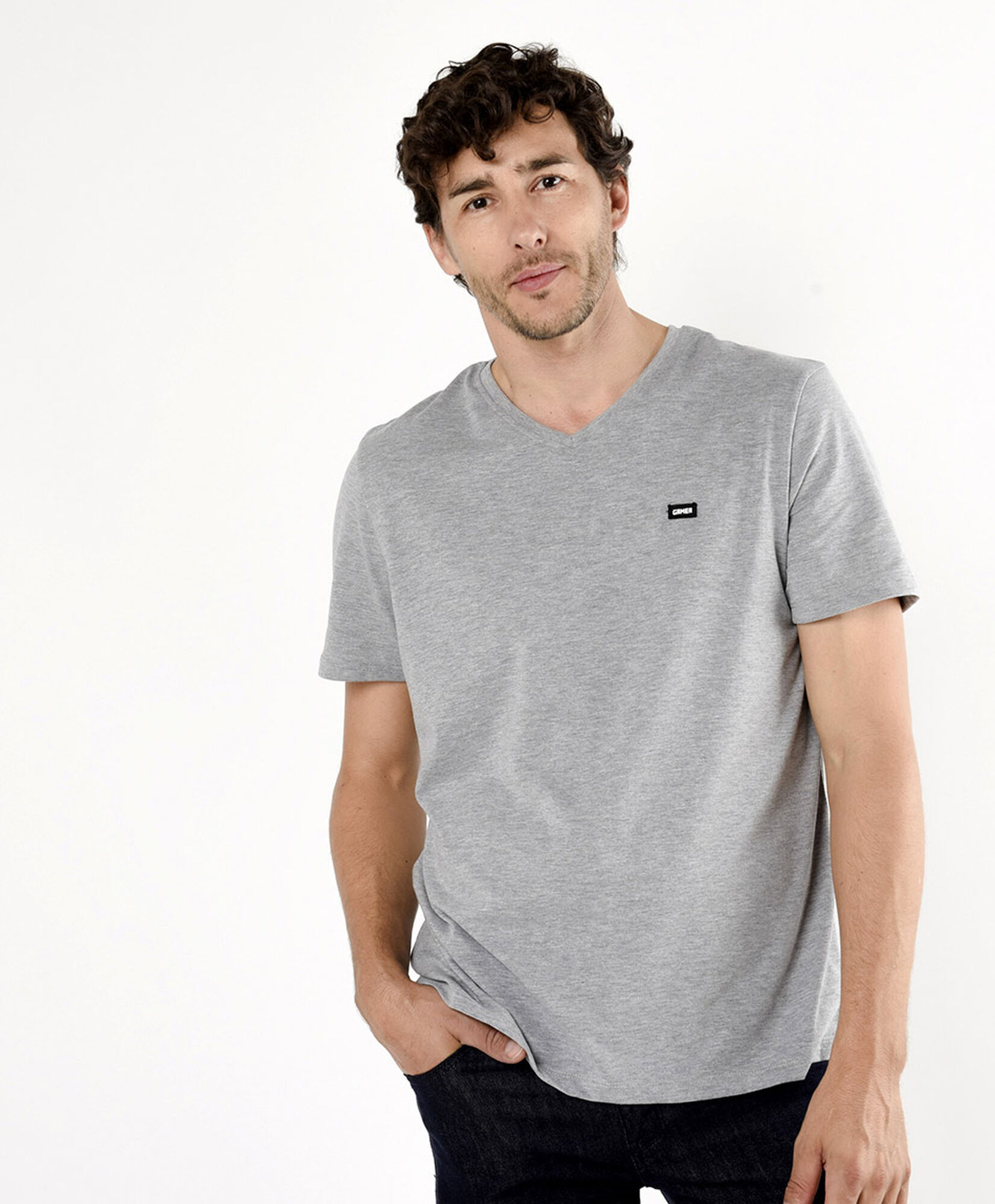 Polera hombre lisa parche gamer Polera hombre lisa parche gamer