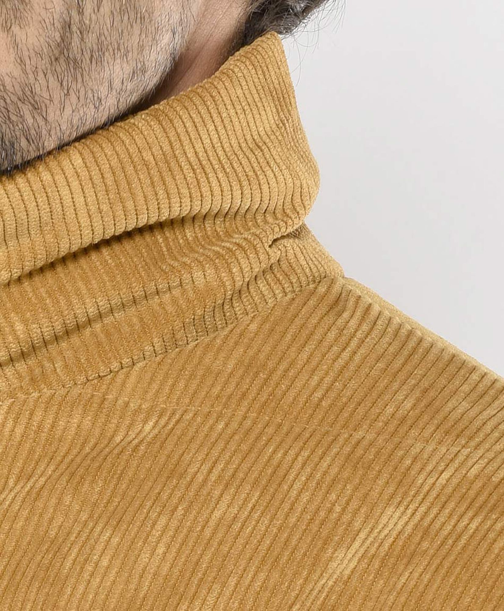 Chaqueta hombre corderoy acolchada Chaqueta hombre corderoy acolchada