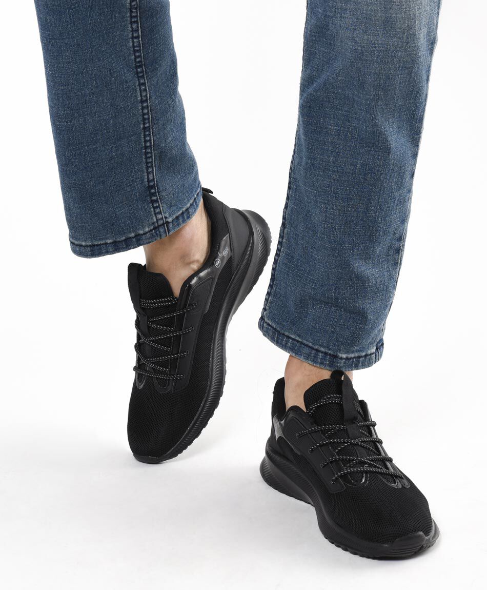 Zapatilla hombre malla negra