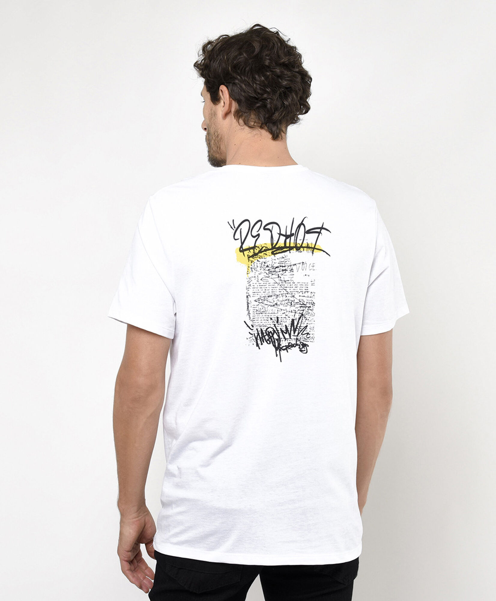 Polera hombre doble estampado graffiti Polera hombre doble estampado graffiti