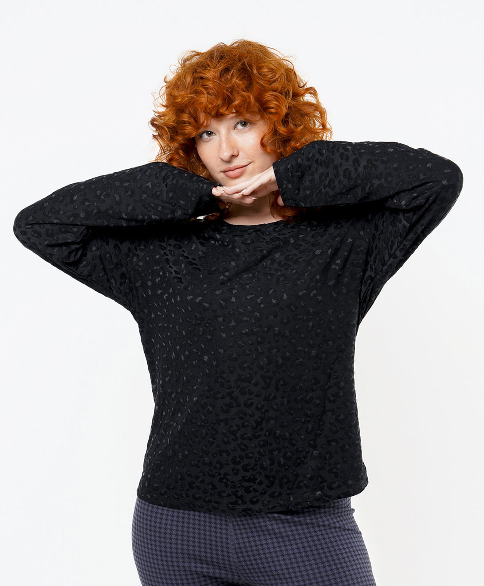 Polera mujer animal print velvet Polera mujer animal print velvet