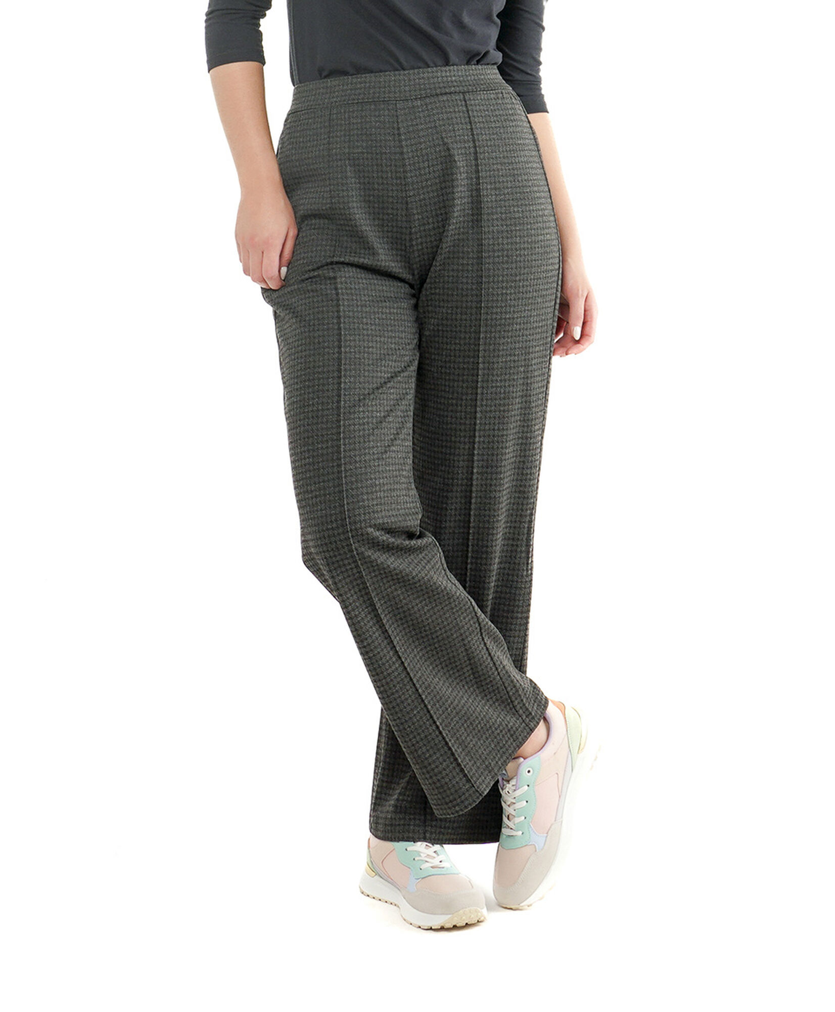 Pantalón mujer cuadrille costuras wide Pantalón mujer cuadrille costuras wide