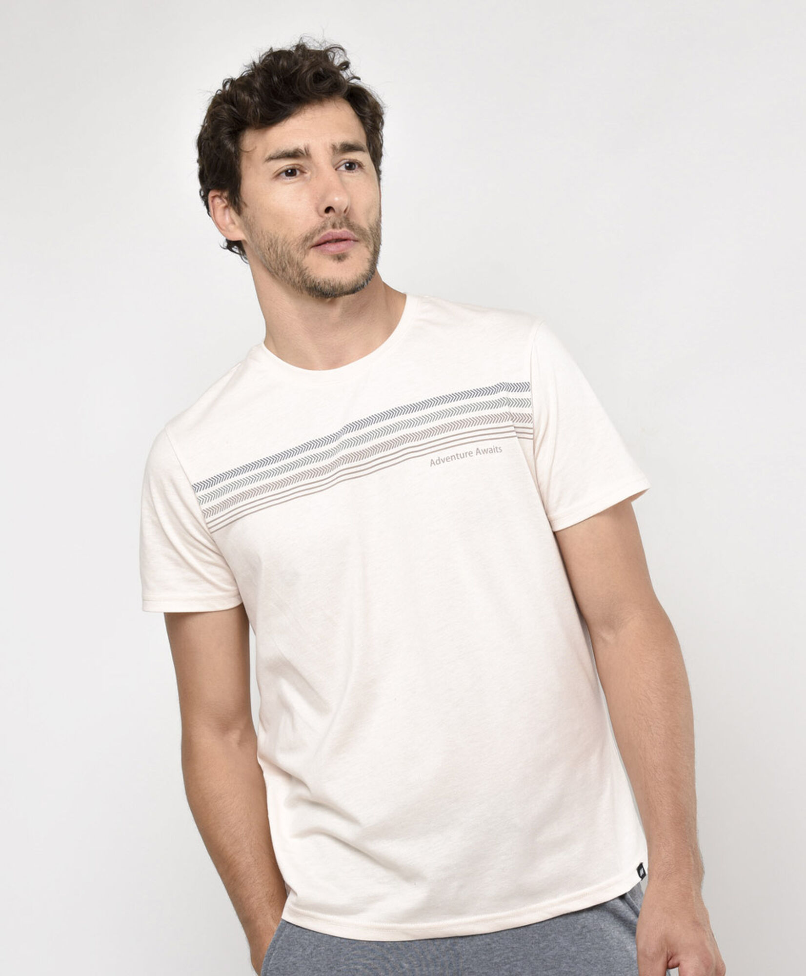 Polera deportiva hombre flechas Polera deportiva hombre flechas