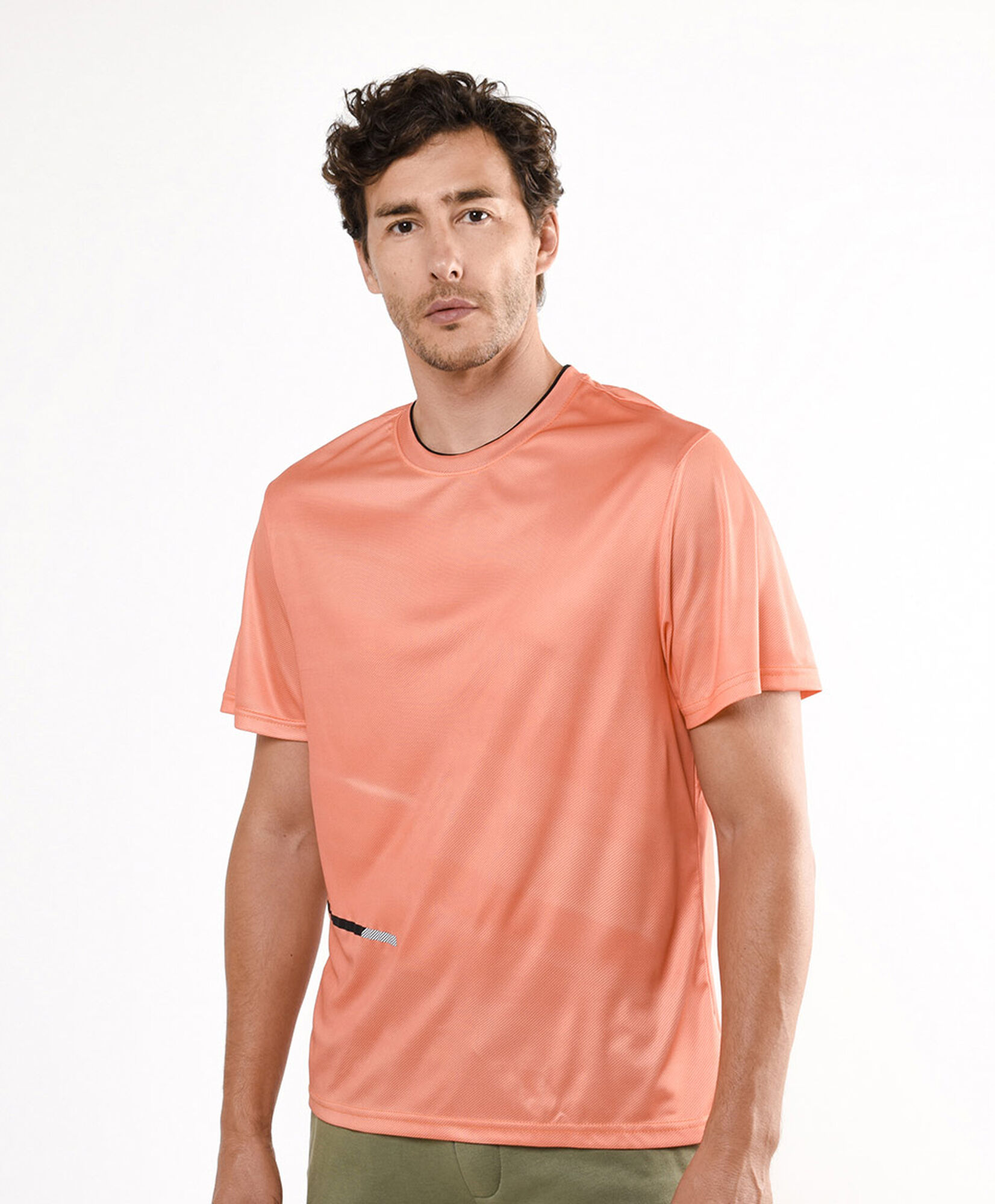 Polera deportiva hombre lisa color Polera deportiva hombre lisa color