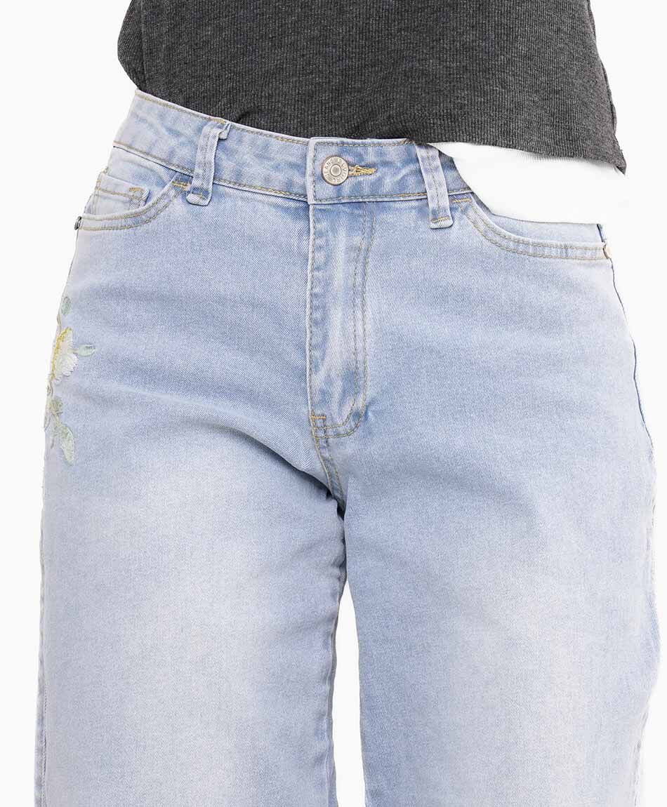 Jeans mujer straight pierna ancha