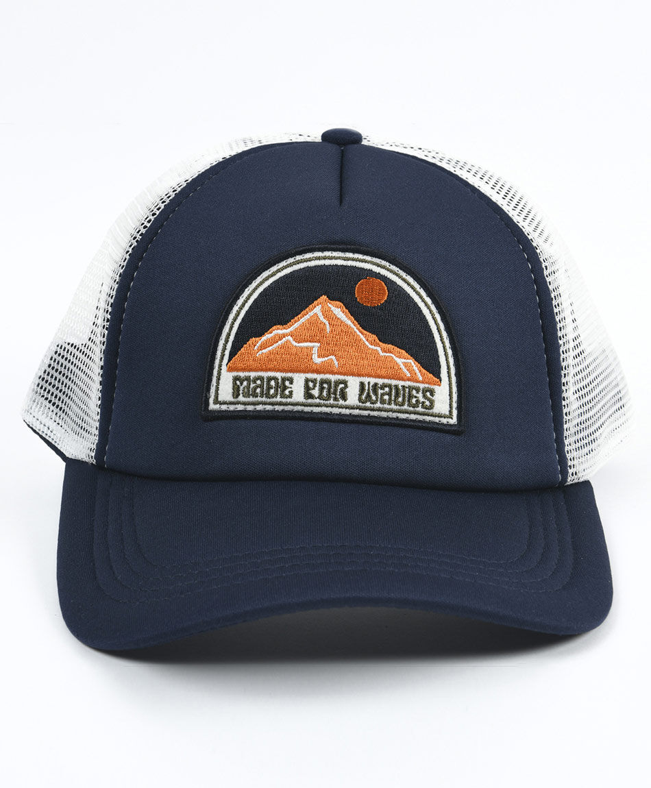 Jockey hombre monta&ntilde;a