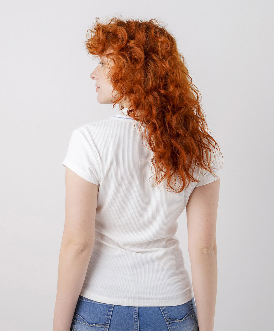 Polera mujer cuello polo l&iacute;nea azul