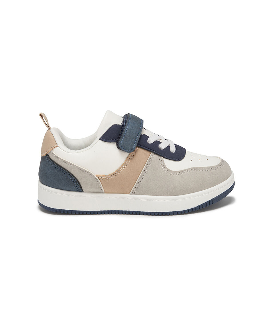 Zapatilla infantil (26 a 31) retro cortes