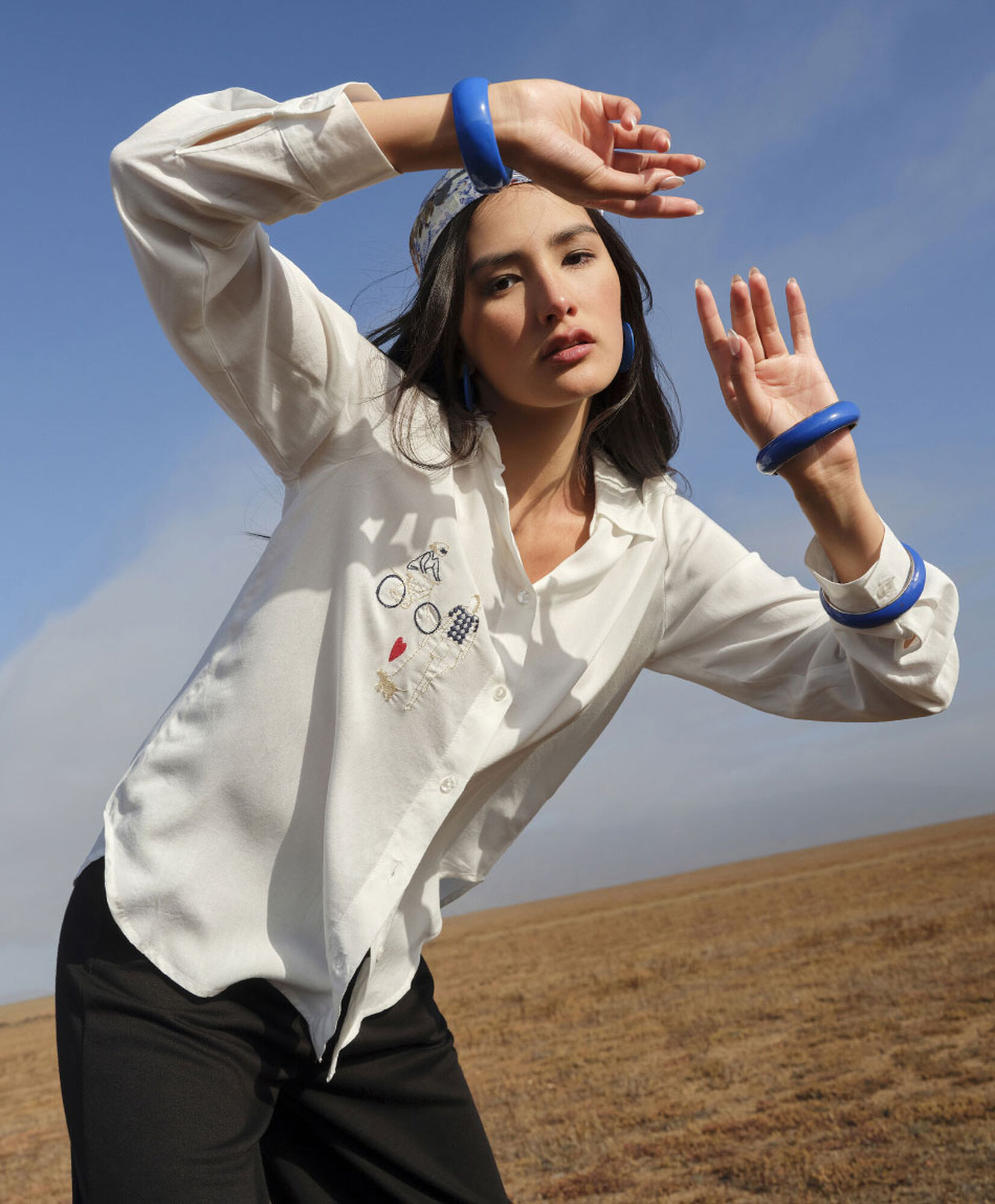 Blusa mujer overzise bordado Blusa mujer overzise bordado
