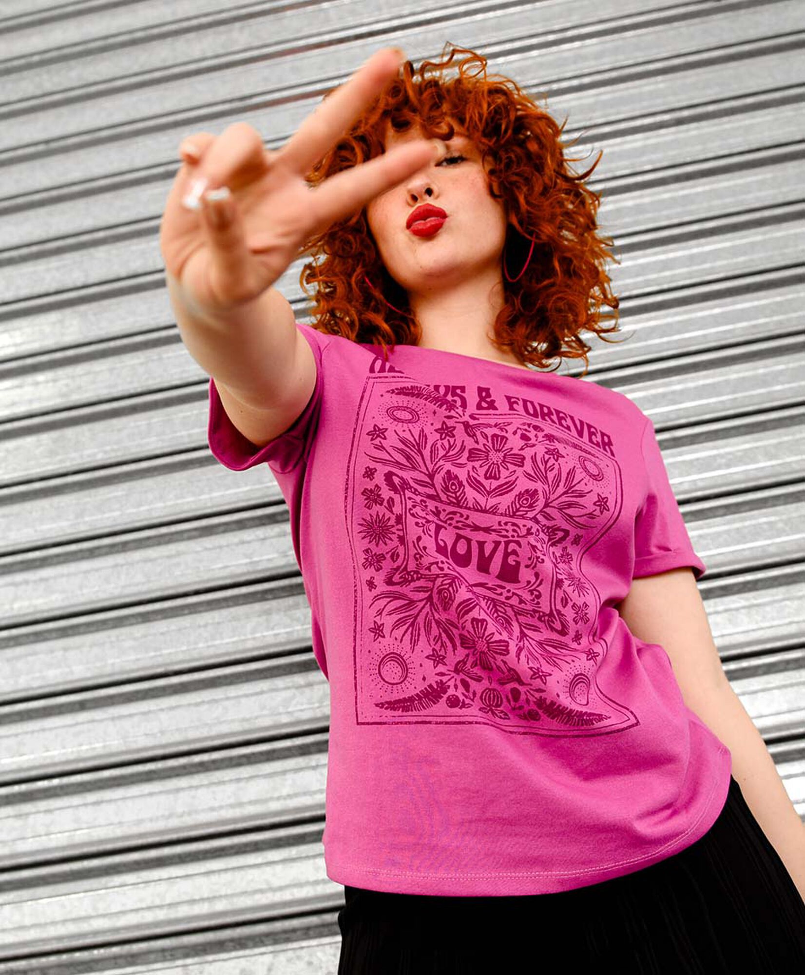 Polera mujer estampado naturaleza Polera mujer estampado naturaleza
