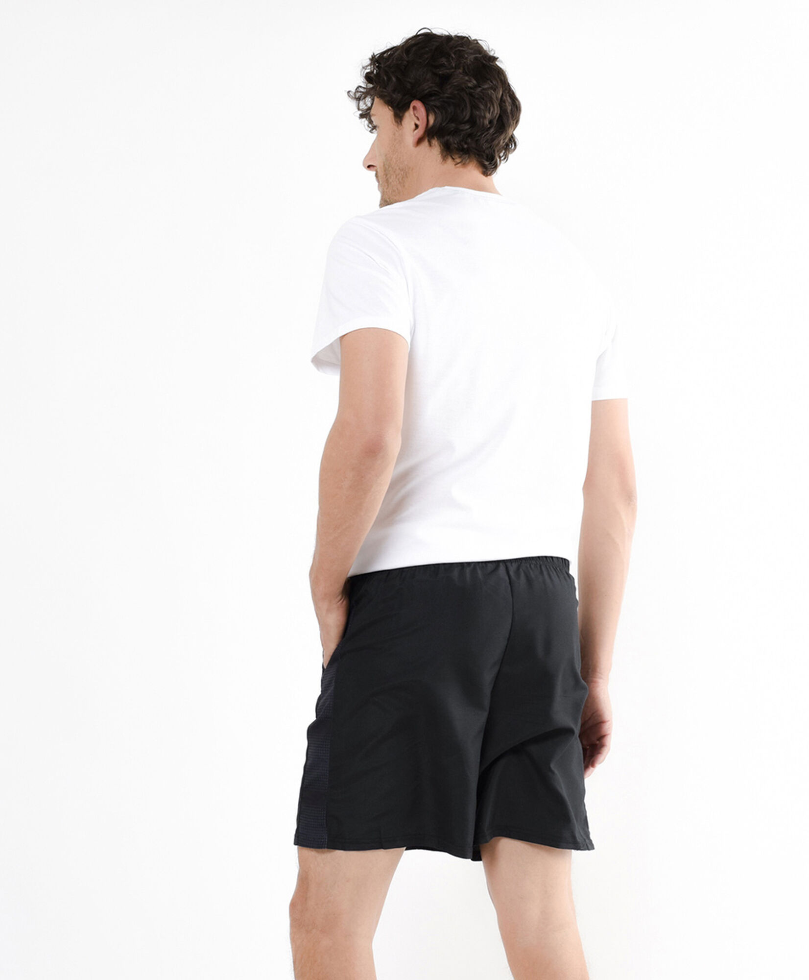 Short deportivo hombre liso negro Short deportivo hombre liso negro