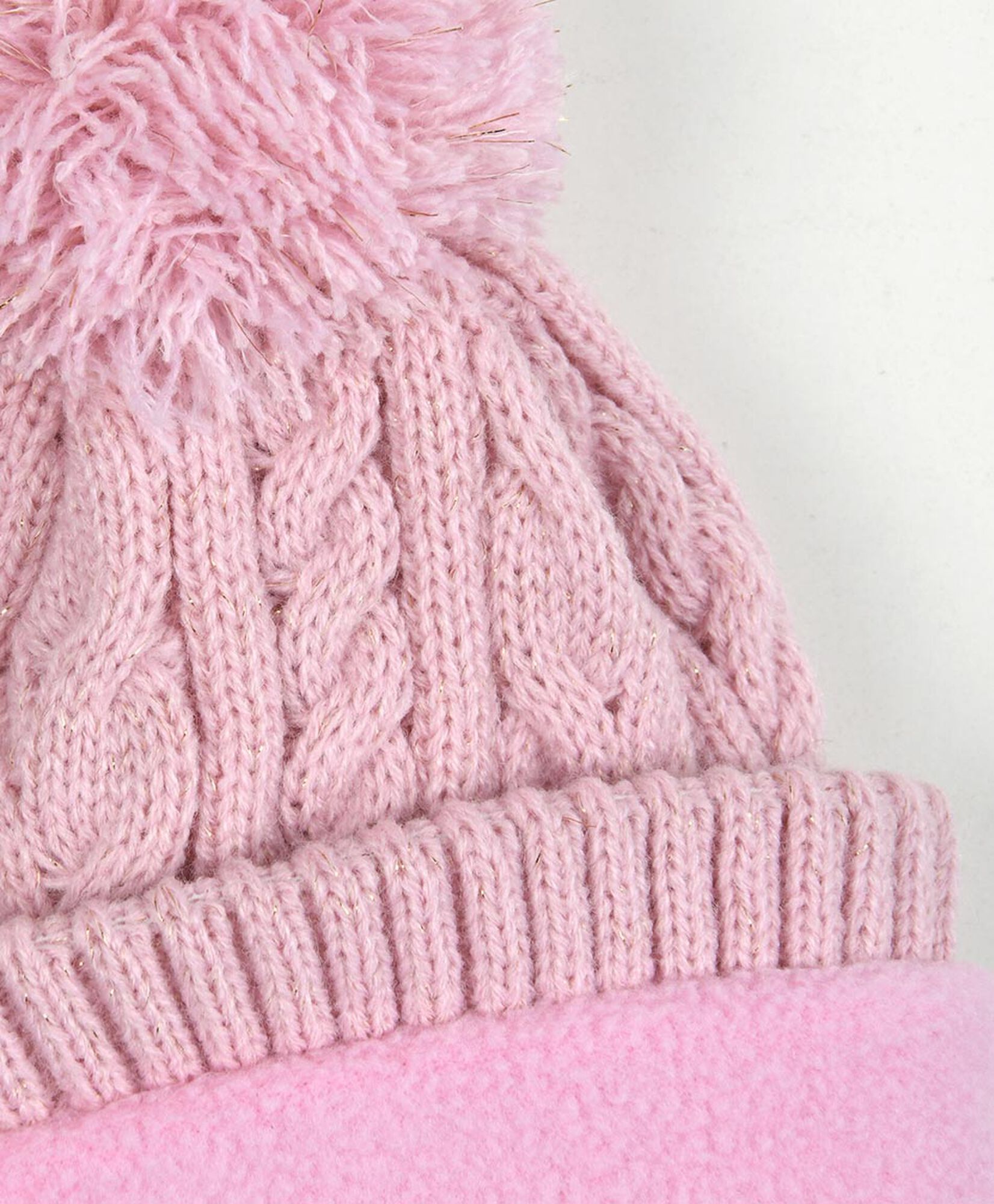 Gorro niña trenzado Gorro niña trenzado